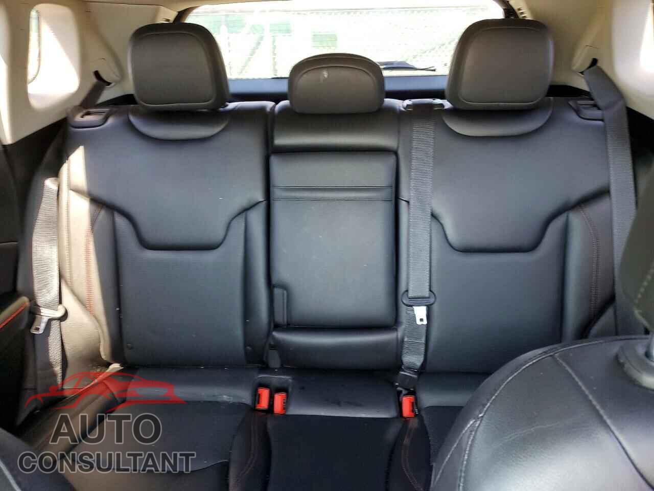 JEEP COMPASS 2017 - 3C4NJDDB6HT641173