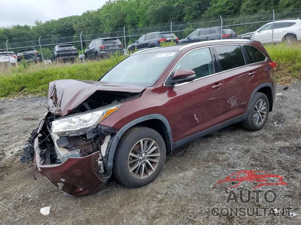 TOYOTA HIGHLANDER 2019 - 5TDJZRFH7KS742455