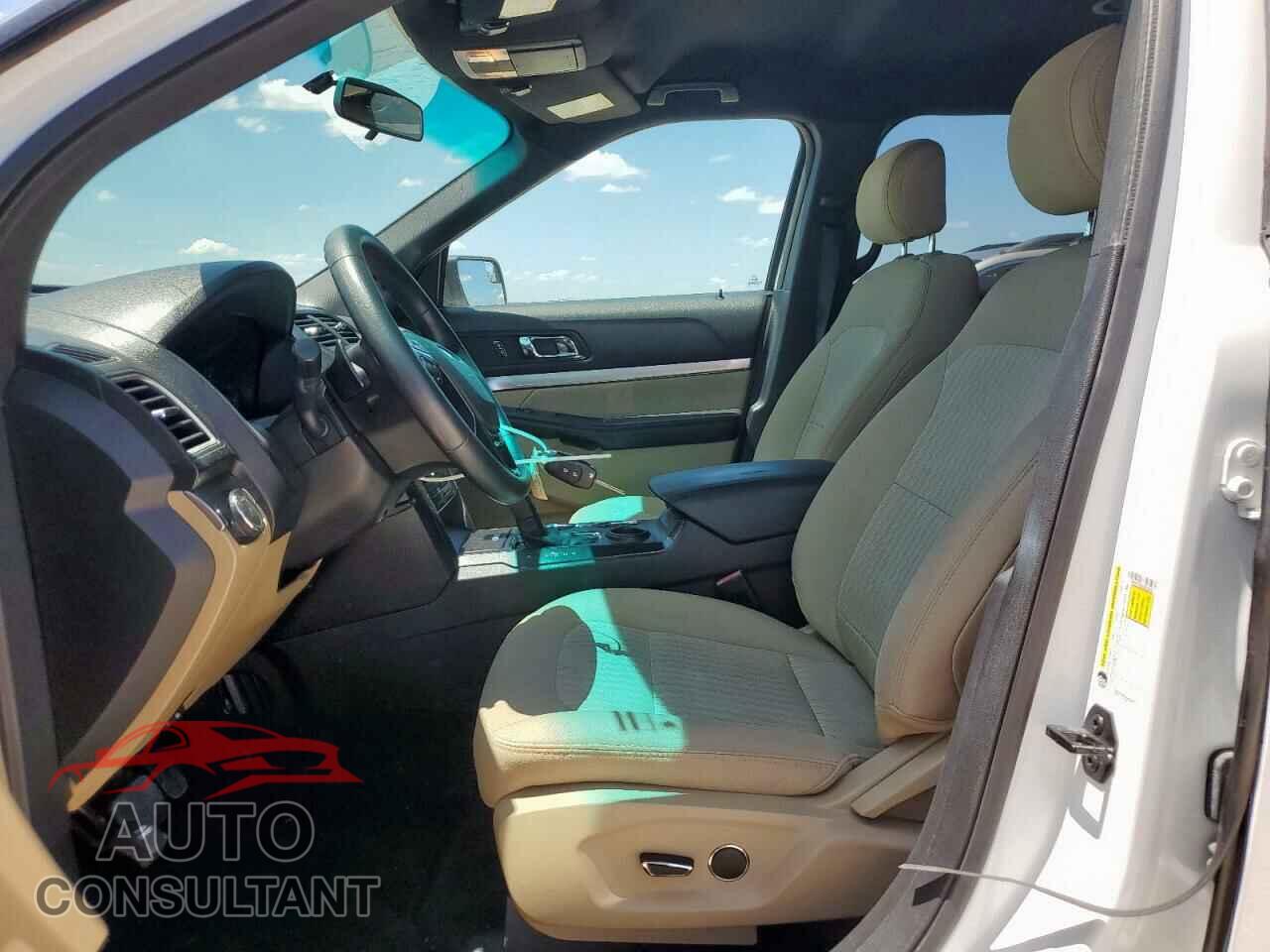 FORD EXPLORER 2017 - 1FM5K7B89HGB39585