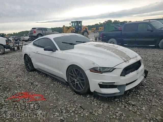 FORD MUSTANG 2019 - 1FA6P8CF5K5168538