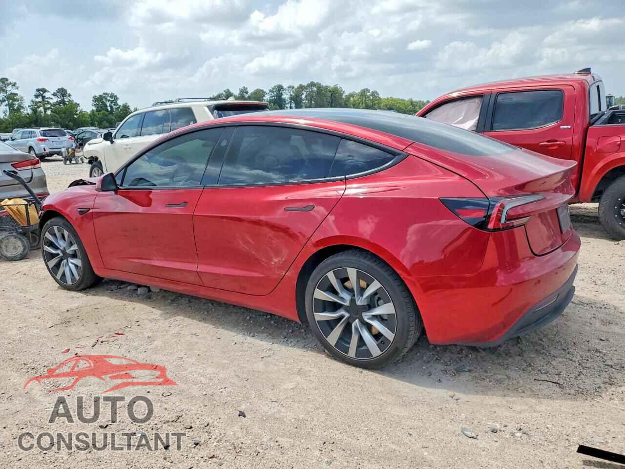TESLA MODEL 3 2024 - 5YJ3E1EB8RF814829