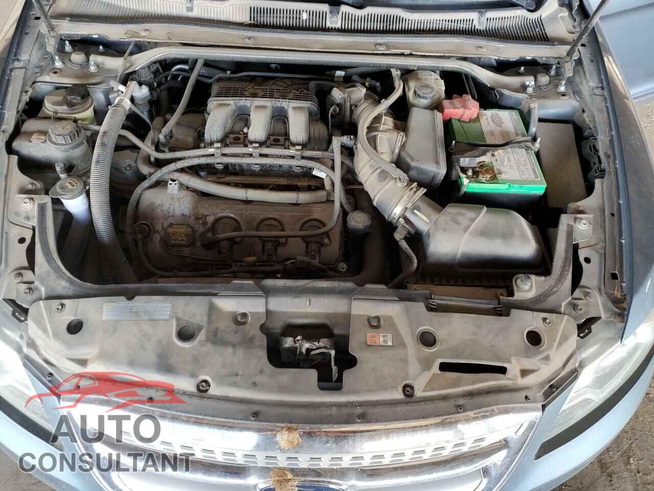 FORD TAURUS 2010 - 1FAHP2JW7AG106733