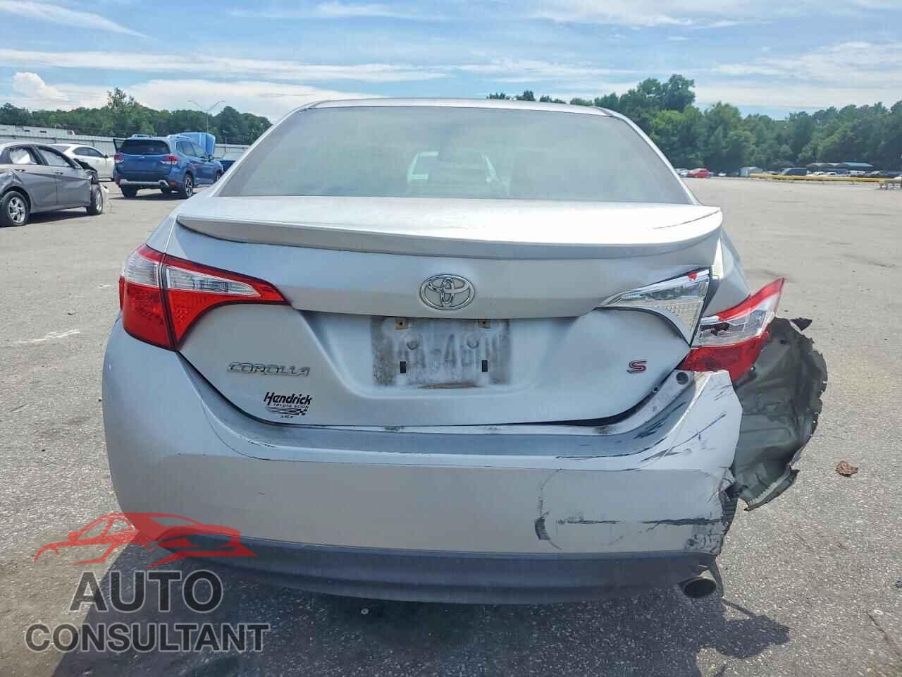 TOYOTA COROLLA 2015 - 2T1BURHE7FC425280