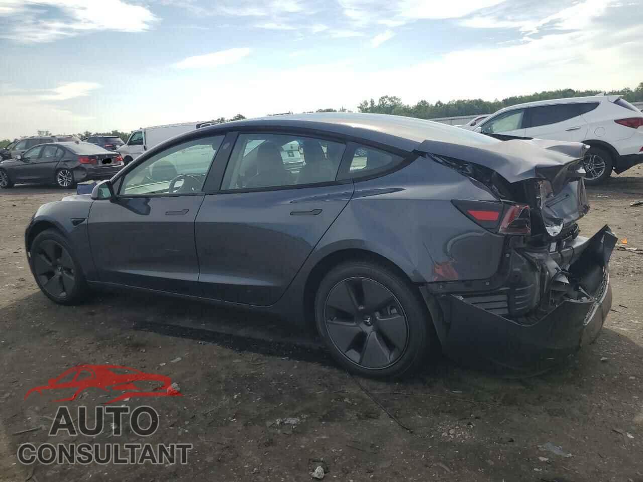 TESLA MODEL 3 2023 - 5YJ3E1EA3PF642259