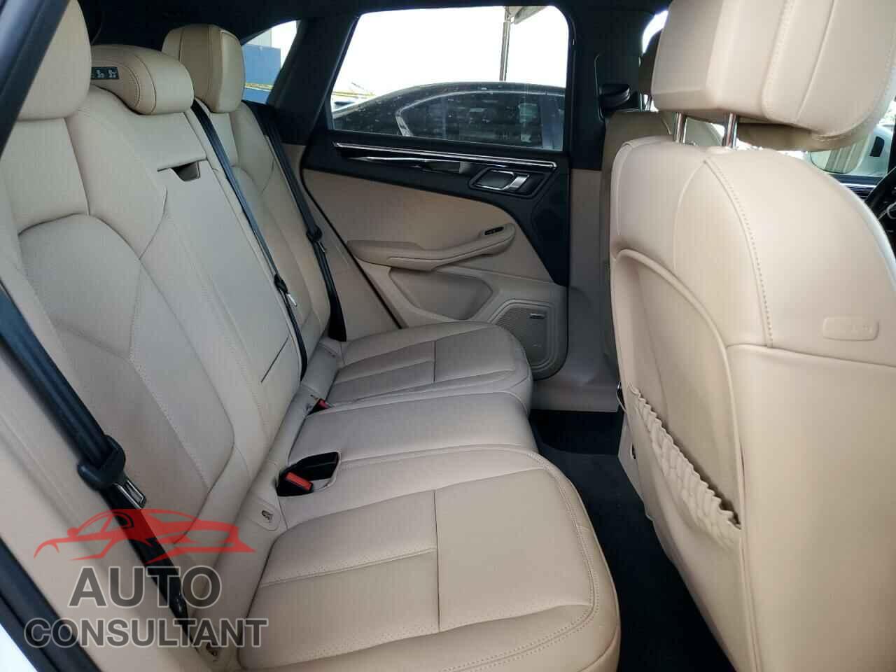 PORSCHE MACAN BASE 2024 - WP1AA2A58RLB13552