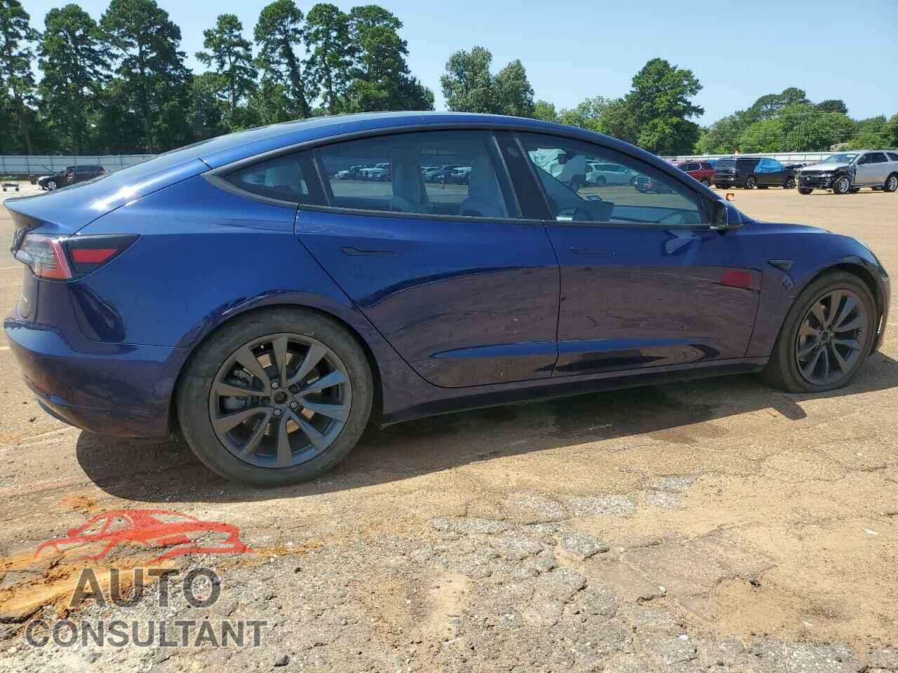 TESLA MODEL 3 2018 - 5YJ3E1EB3JF097857