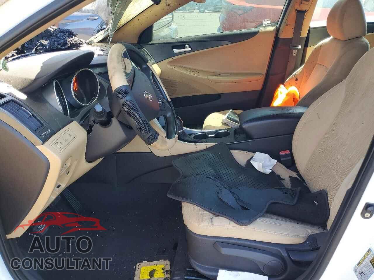 HYUNDAI SONATA 2011 - 5NPEB4AC2BH237031
