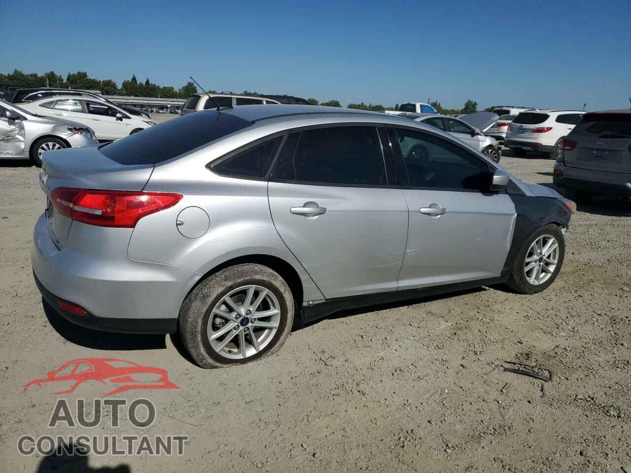 FORD FOCUS 2018 - 1FADP3FE4JL308909