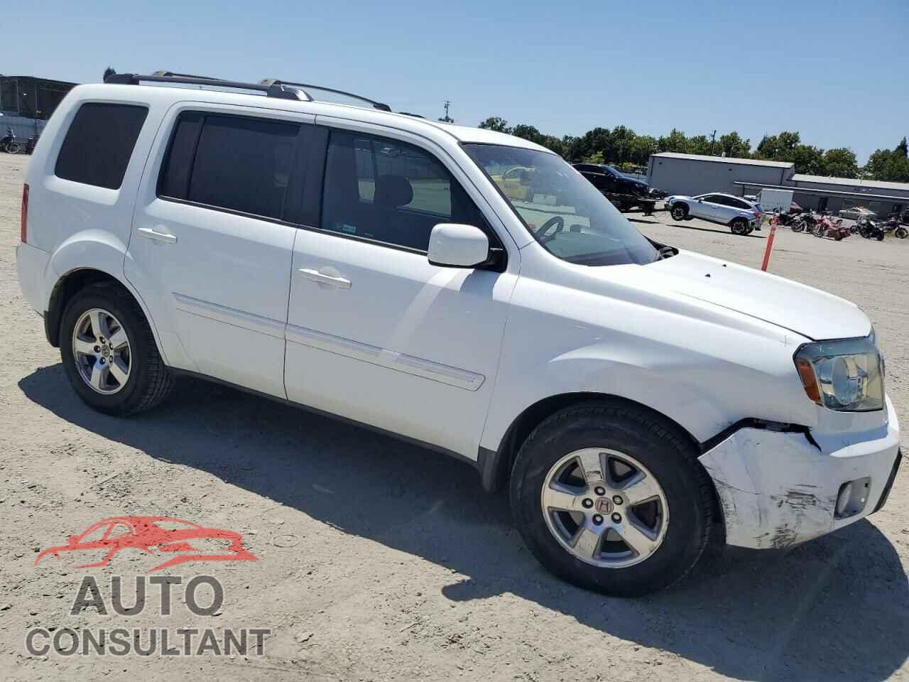 HONDA PILOT 2011 - 5FNYF4H5XBB060445