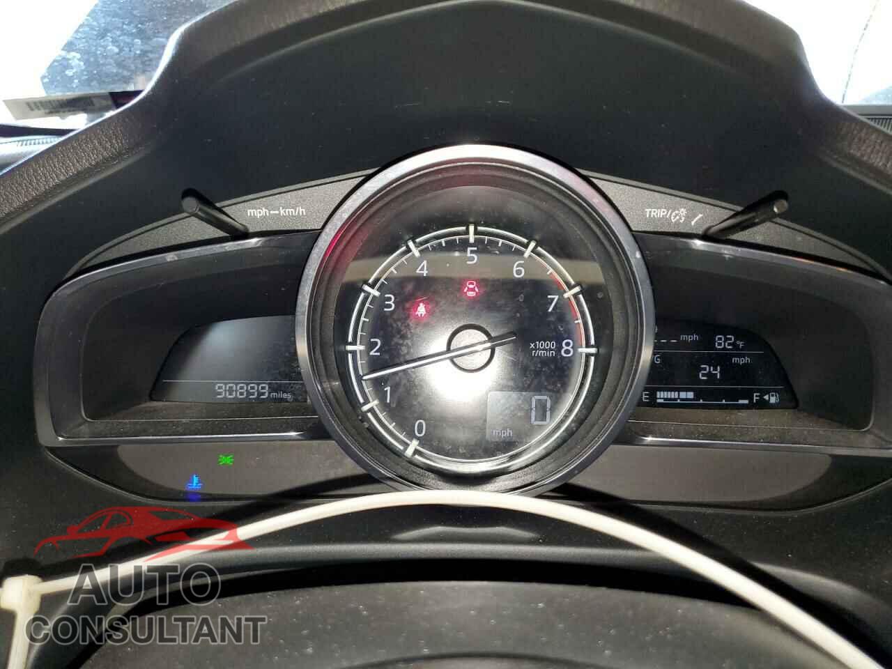 MAZDA 3 2017 - JM1BN1M38H1140064