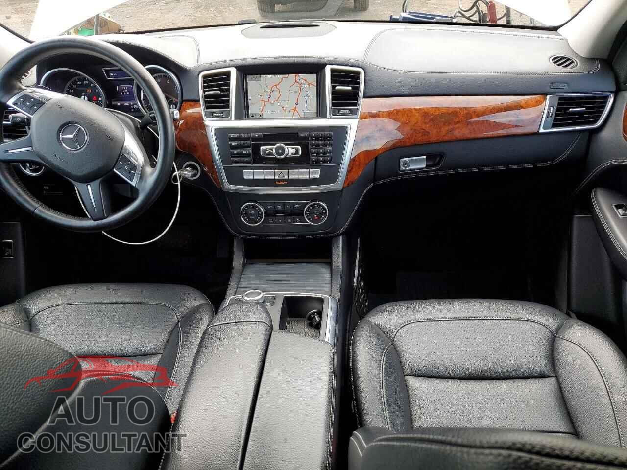 MERCEDES-BENZ M-CLASS 2013 - 4JGDA7DB9DA151921