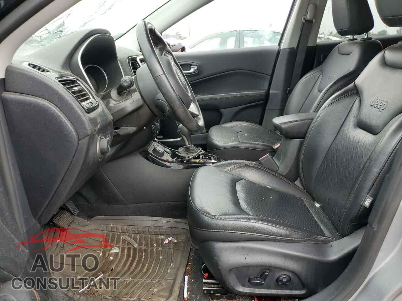 JEEP COMPASS 2019 - 3C4NJDCB0KT656180