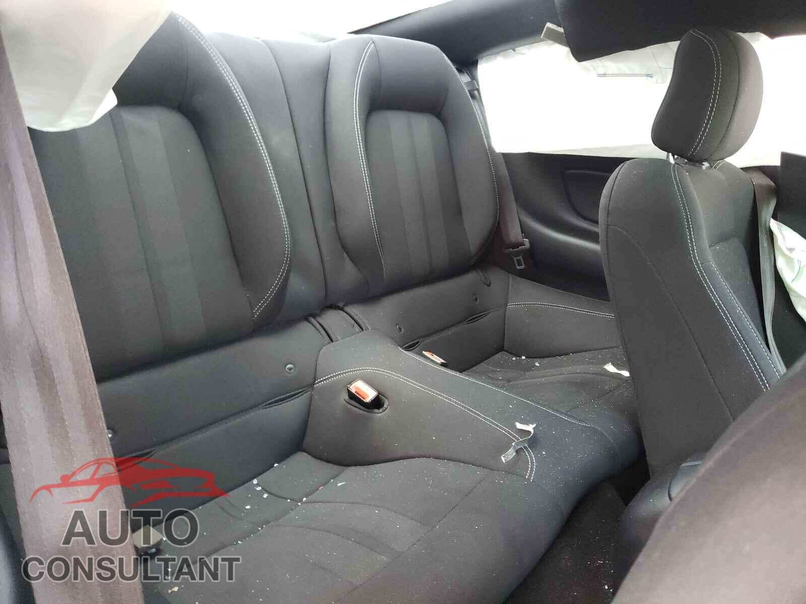 FORD MUSTANG 2019 - 1FA6P8CF7K5114612