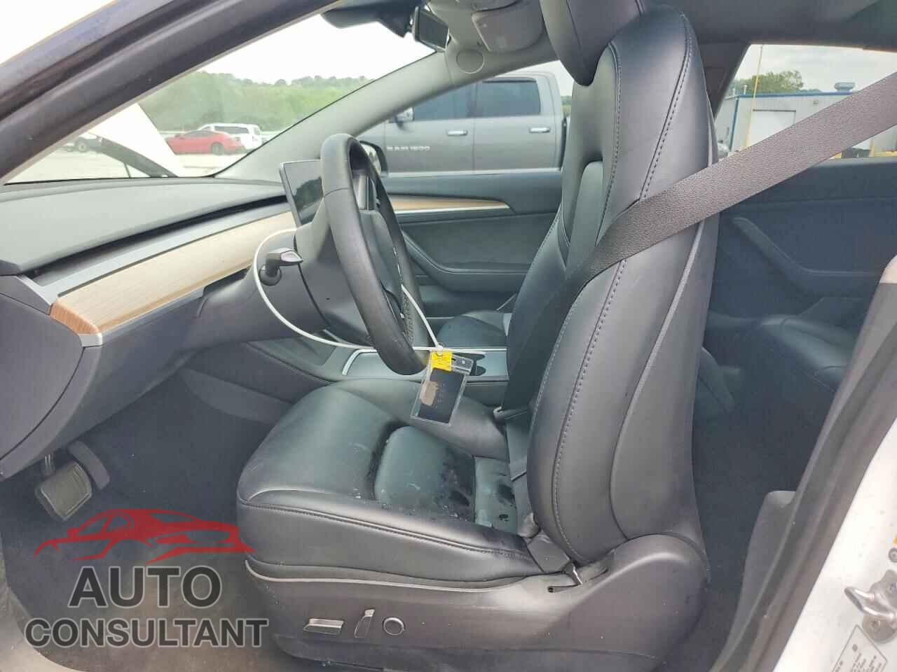 TESLA MODEL 3 2023 - 5YJ3E1EA2PF433661