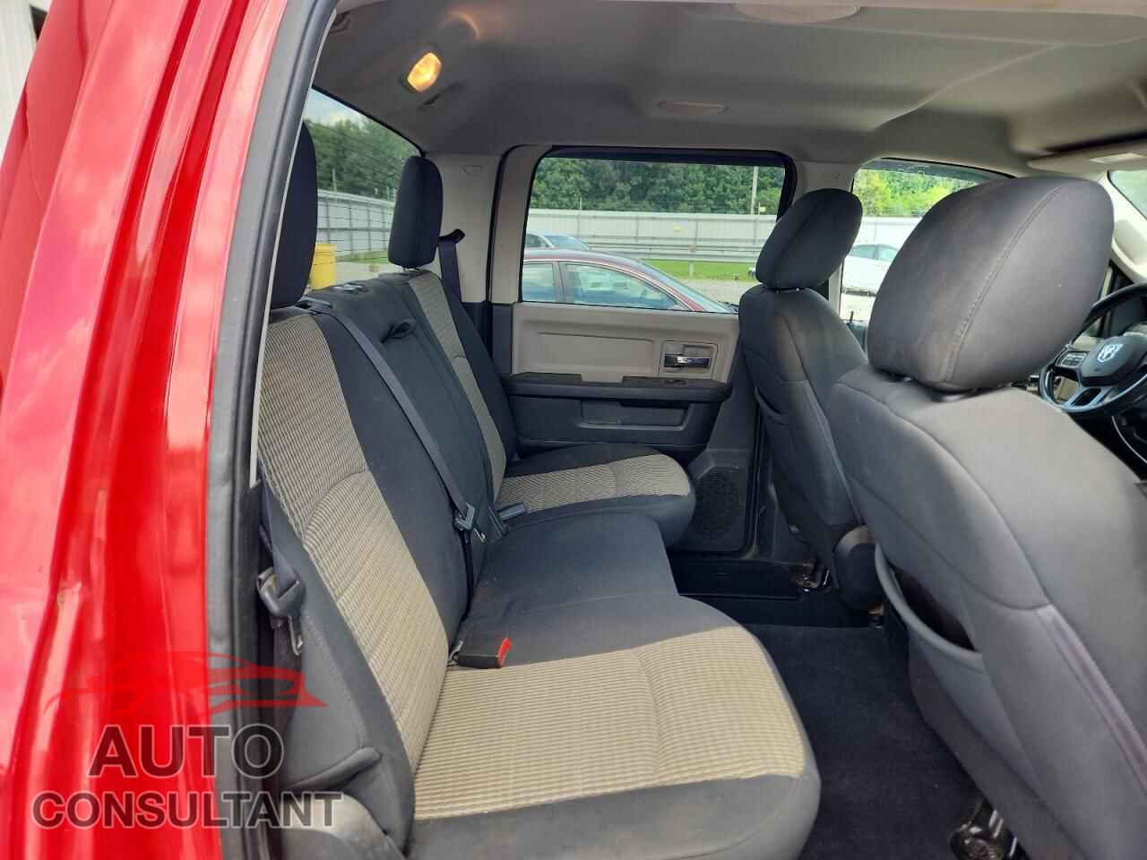 DODGE RAM 1500 2012 - 1C6RD7LP5CS290426