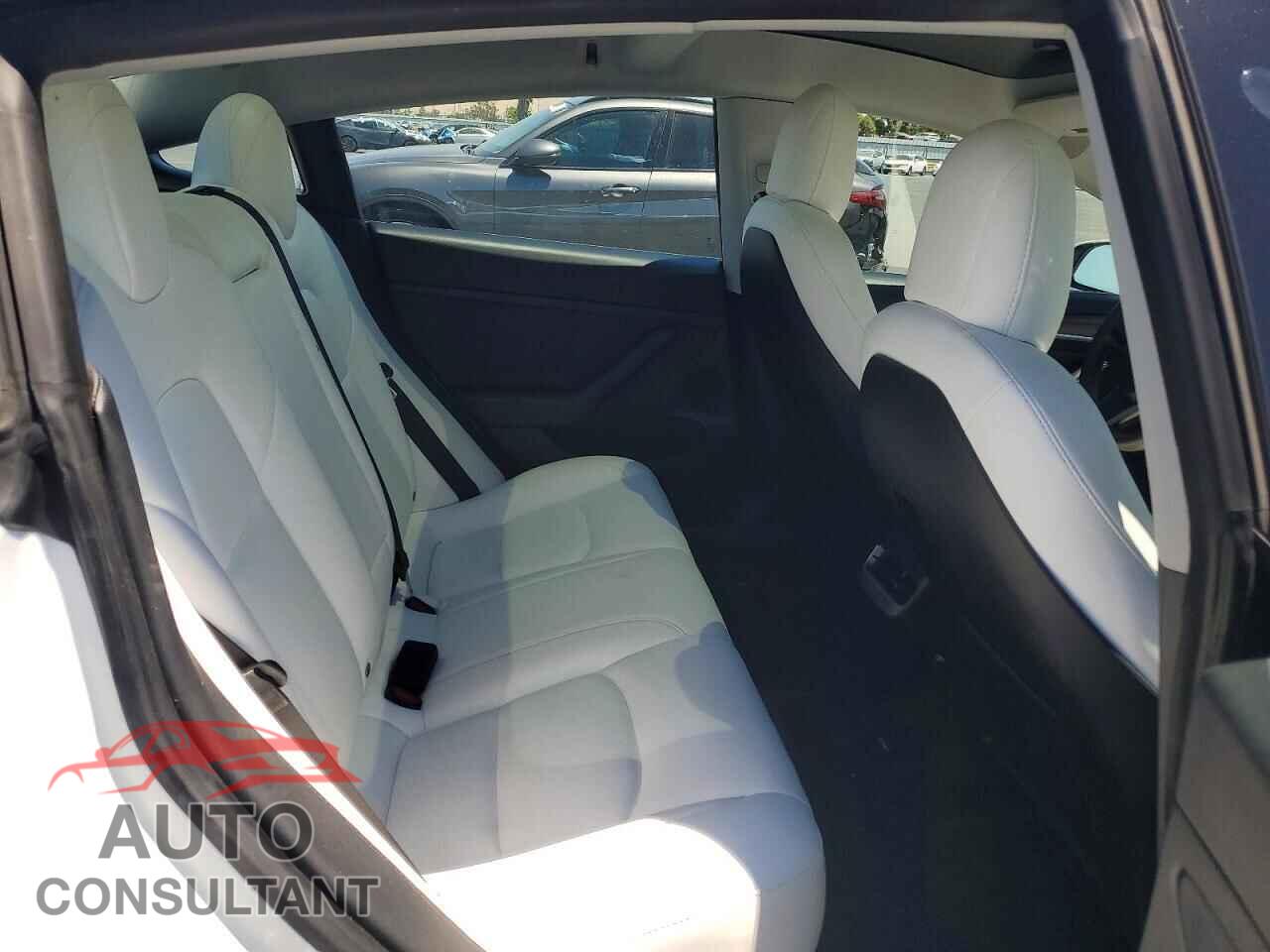 TESLA MODEL 3 2021 - 5YJ3E1EA1MF989875