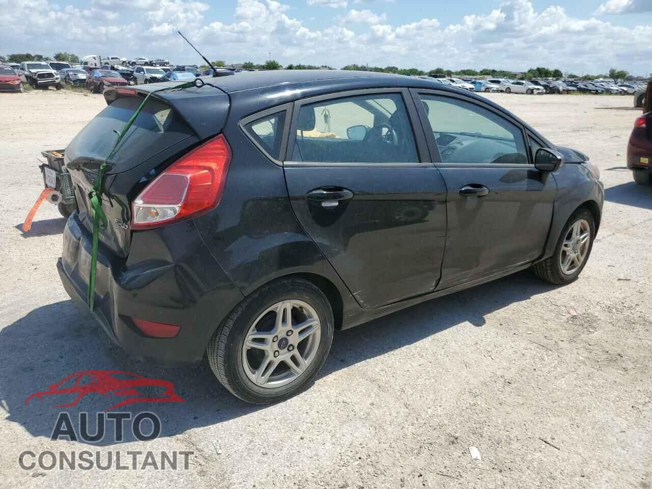 FORD FIESTA 2017 - 3FADP4EJ9HM119251