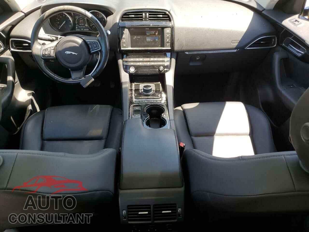 JAGUAR F-PACE 2017 - SADCJ2BVXHA054866
