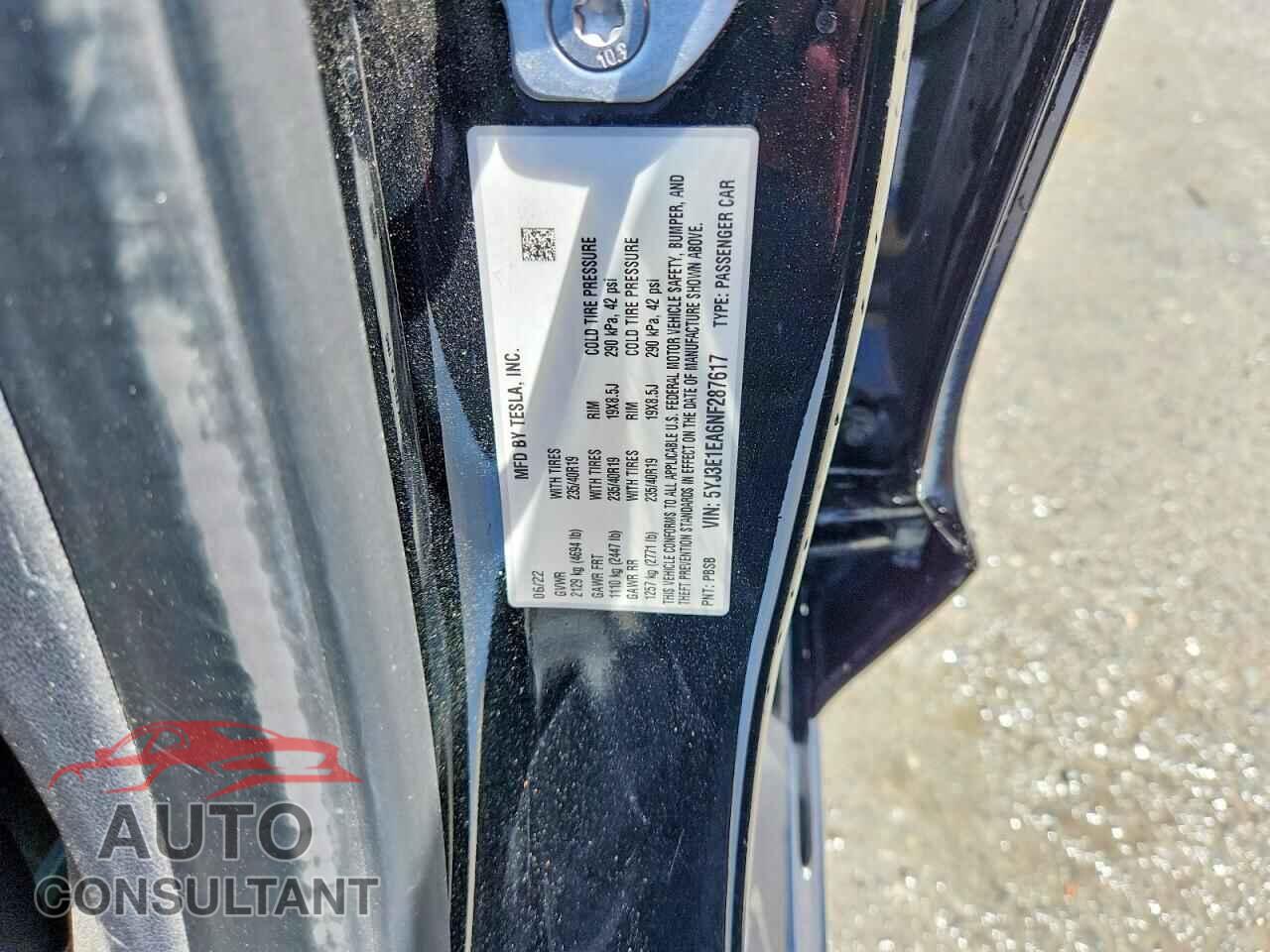 TESLA MODEL 3 2022 - 5YJ3E1EA6NF287617