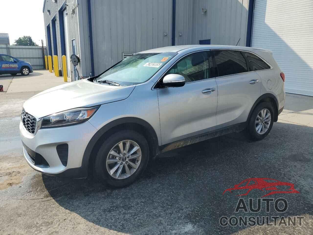 KIA SORENTO 2019 - 5XYPG4A39KG522102