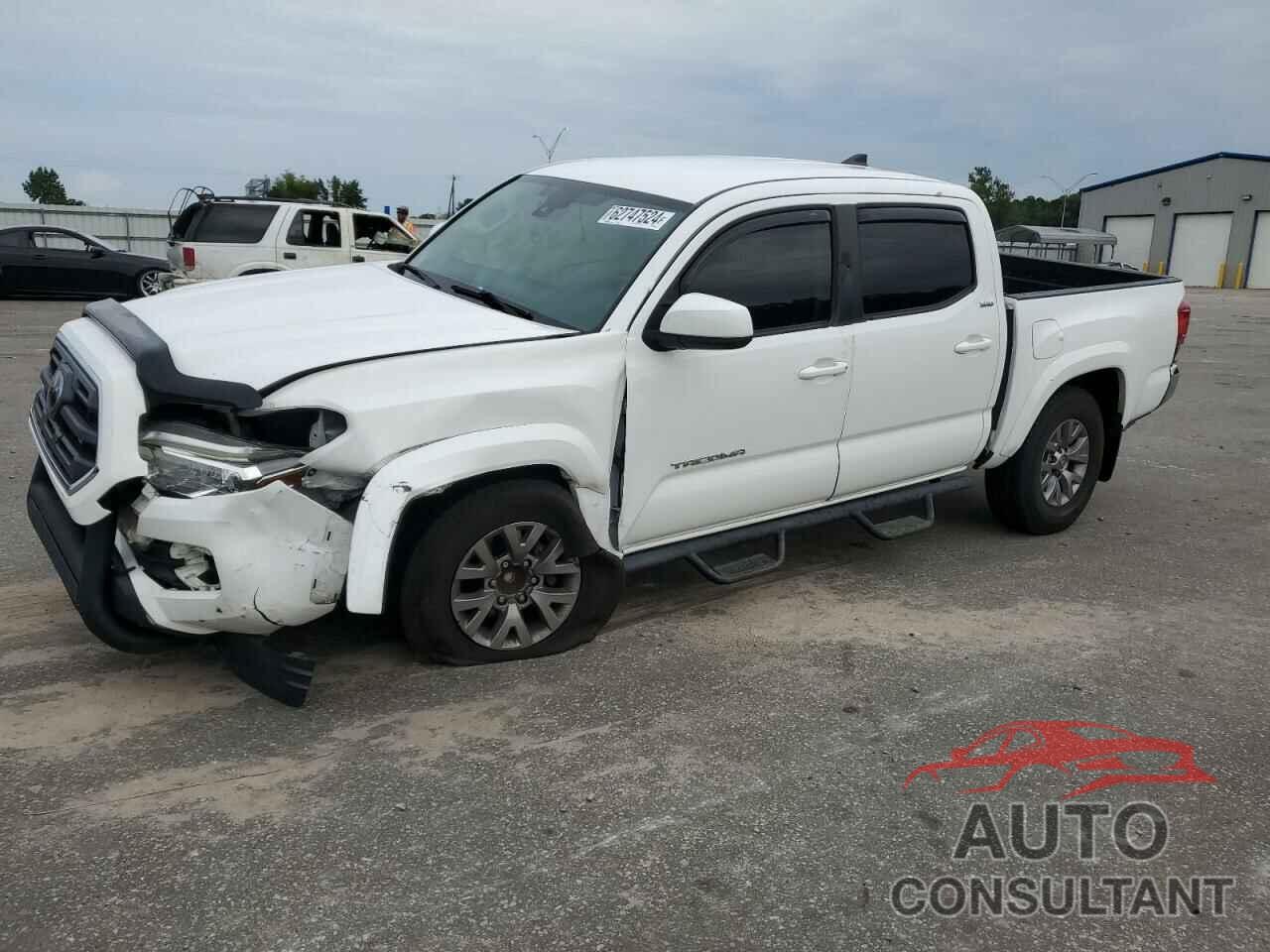 TOYOTA TACOMA 2019 - 3TMAZ5CN7KM090519