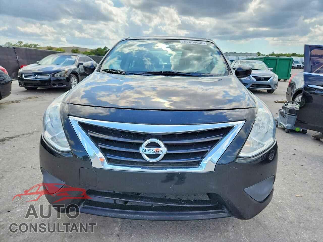 NISSAN VERSA 2017 - 3N1CN7AP0HL845998