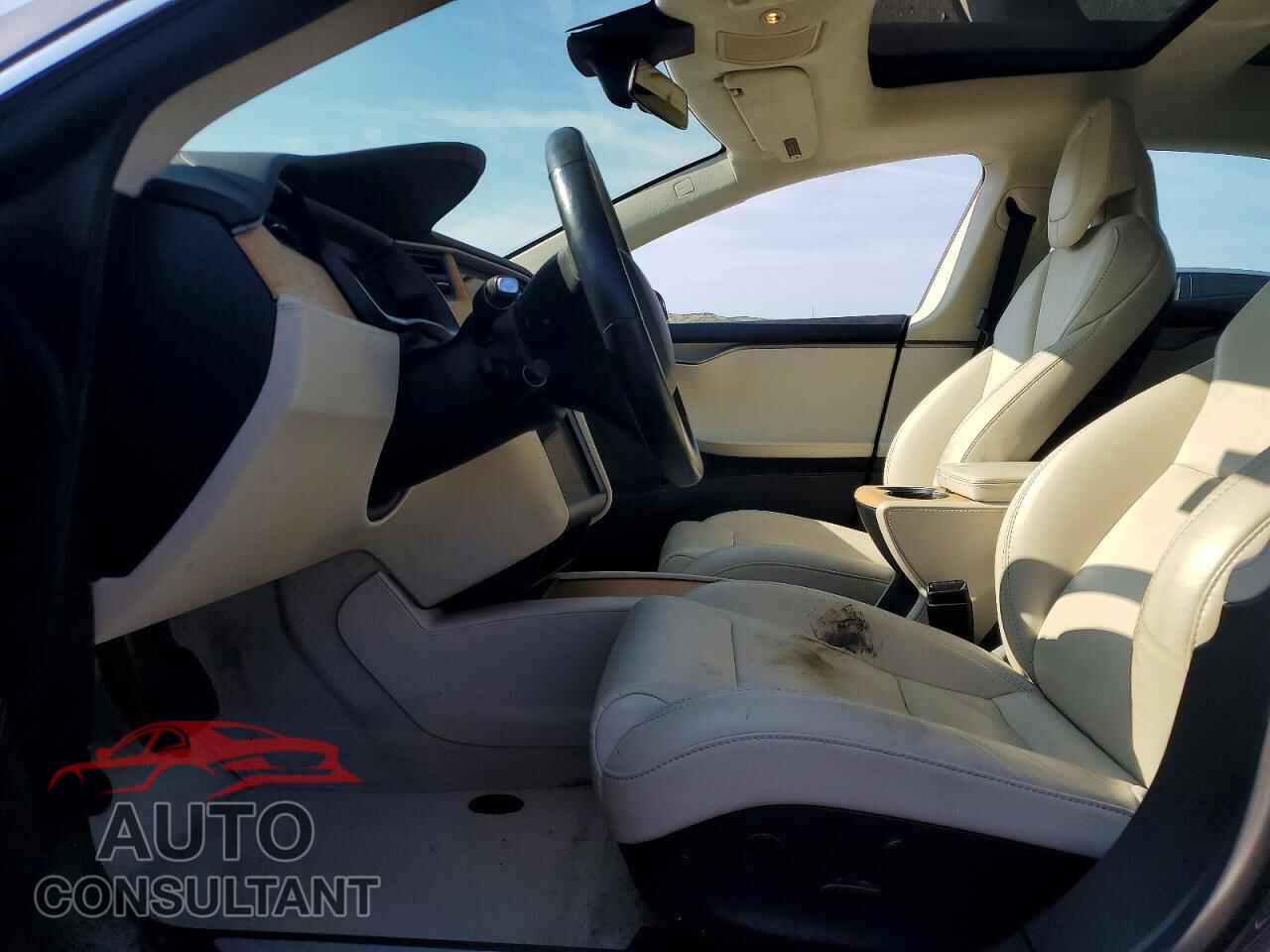 TESLA MODEL S 2018 - 5YJSA1E26JF297011