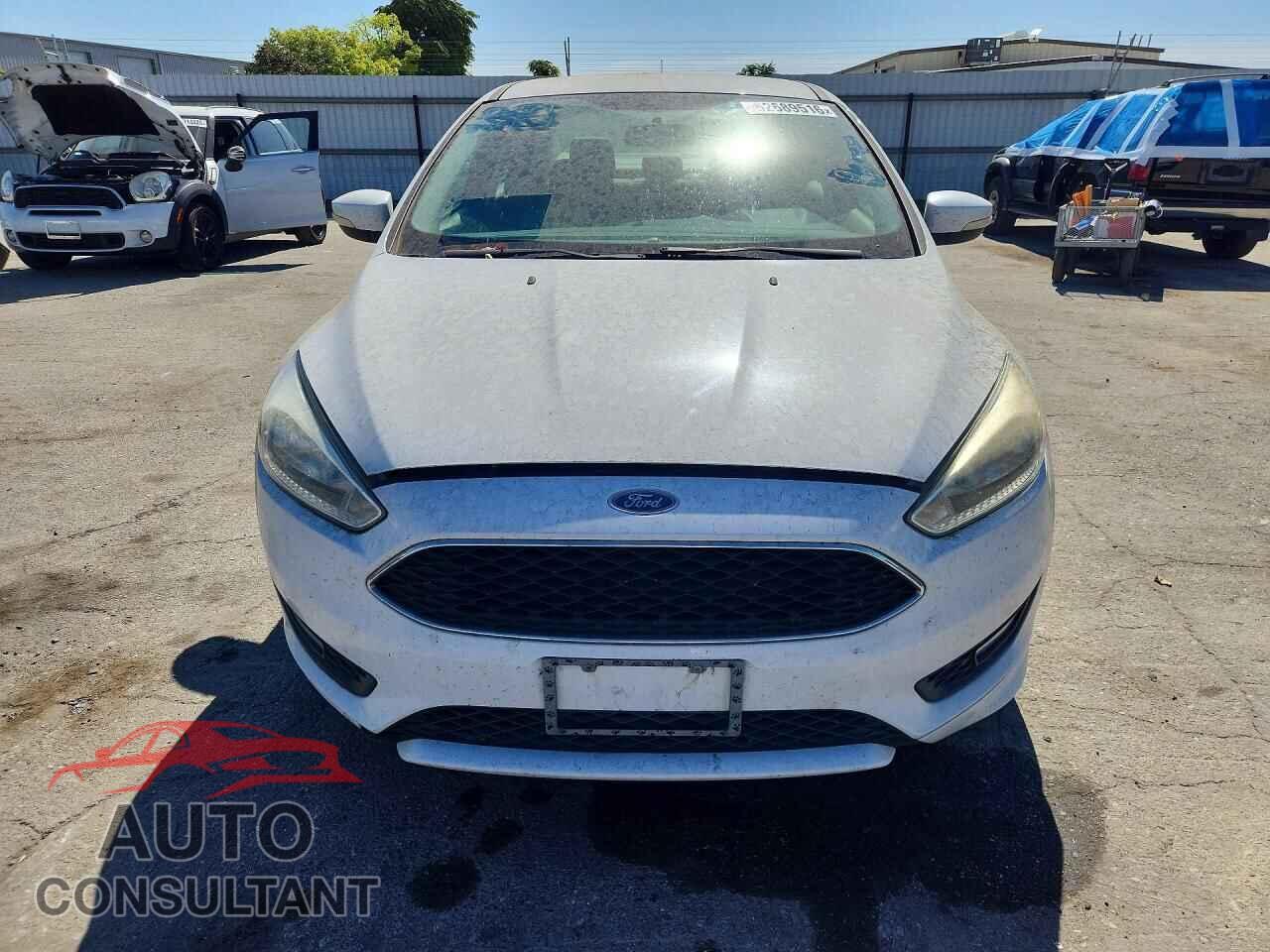 FORD FOCUS 2015 - 1FADP3F25FL221775