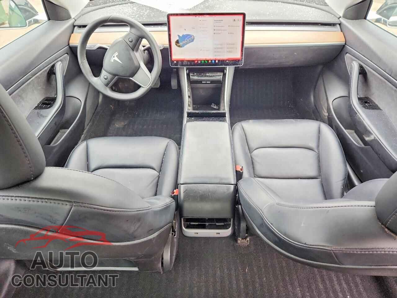 TESLA MODEL 3 2020 - 5YJ3E1EA2LF643817