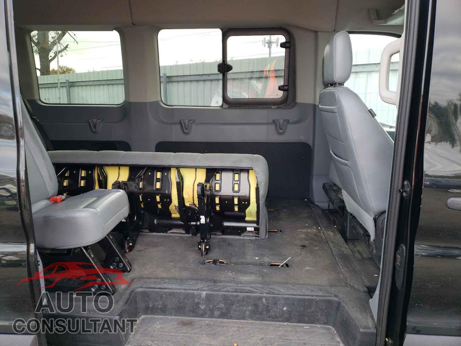 FORD TRANSIT CO 2019 - 1FBVU4XM2KKA93884