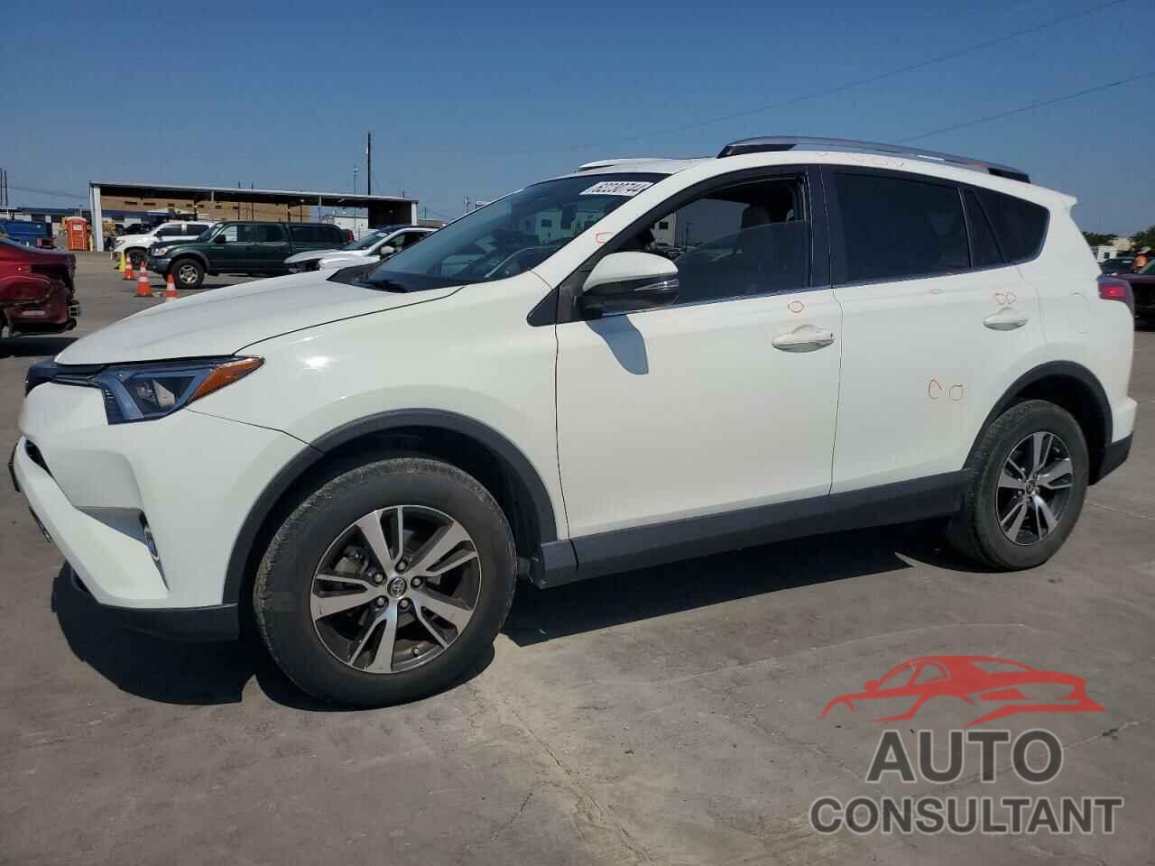 TOYOTA RAV4 2017 - JTMWFREV7HJ715638