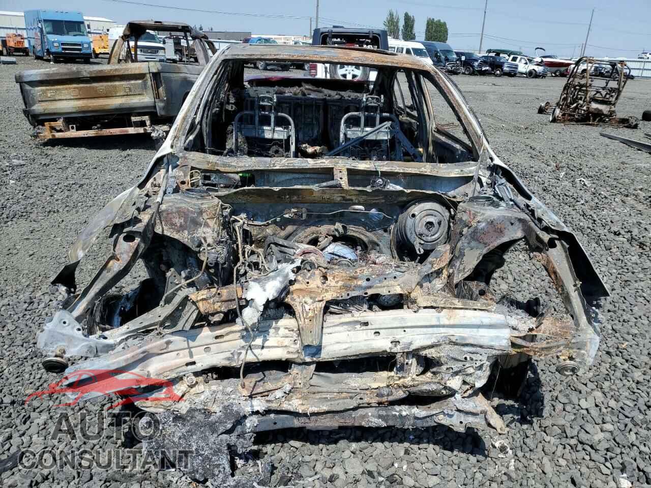 SUBARU LEGACY 2017 - 4S3BNAH65H3052257