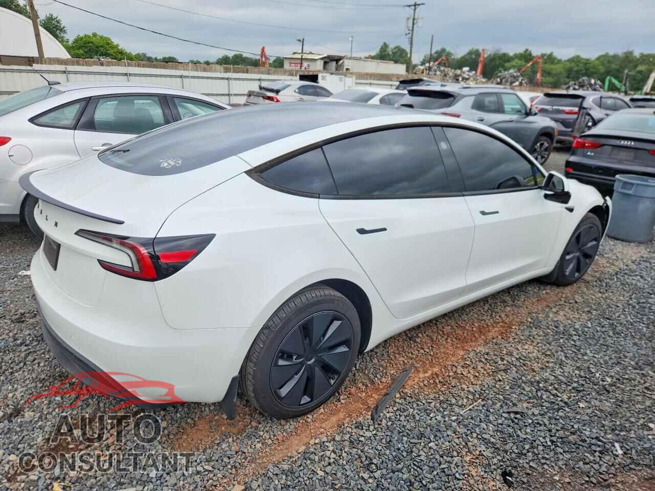 TESLA MODEL 3 2025 - 5YJ3E1EA8SF986193