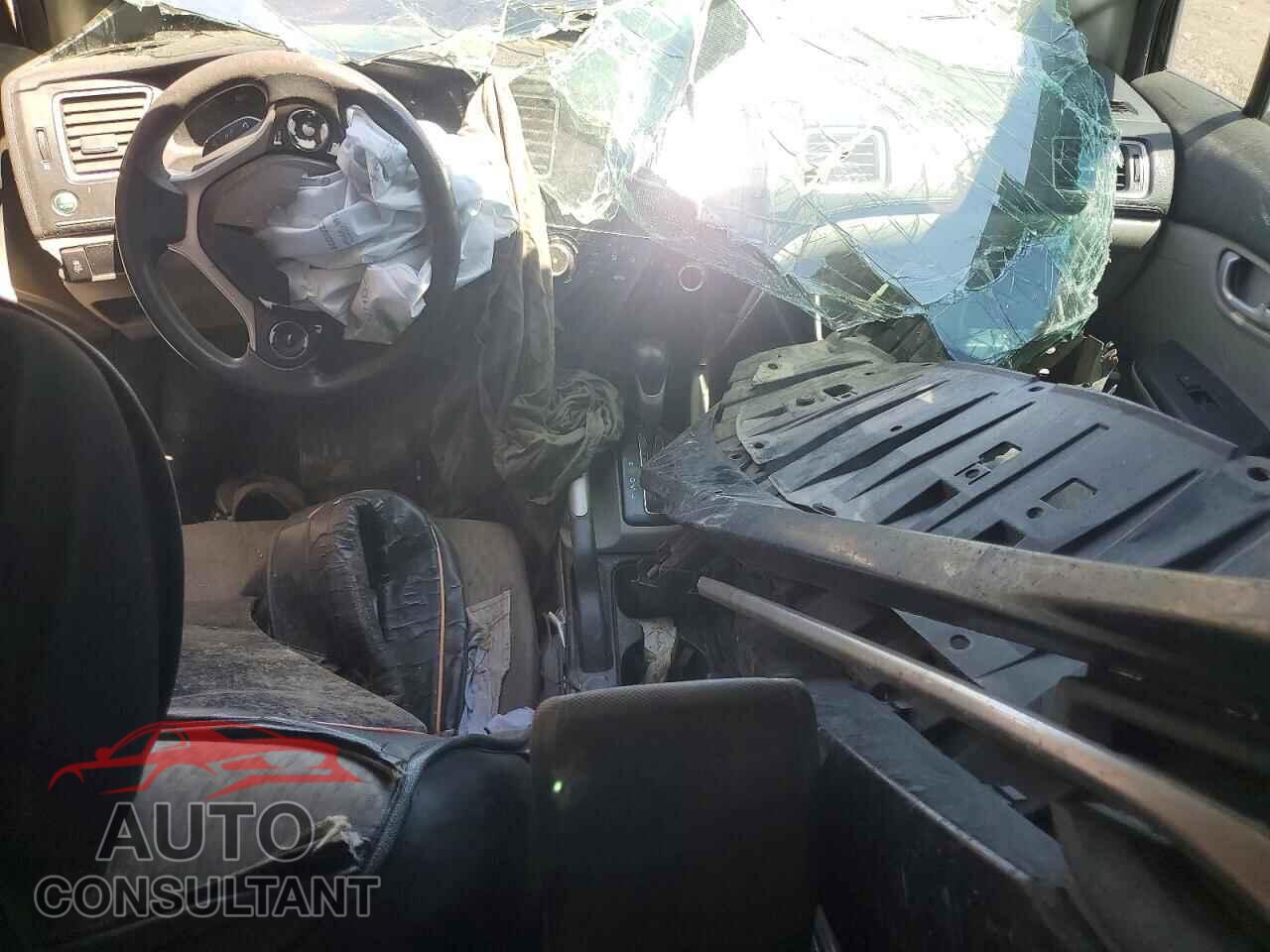 HONDA CIVIC 2015 - 2HGFB2F57FH520558