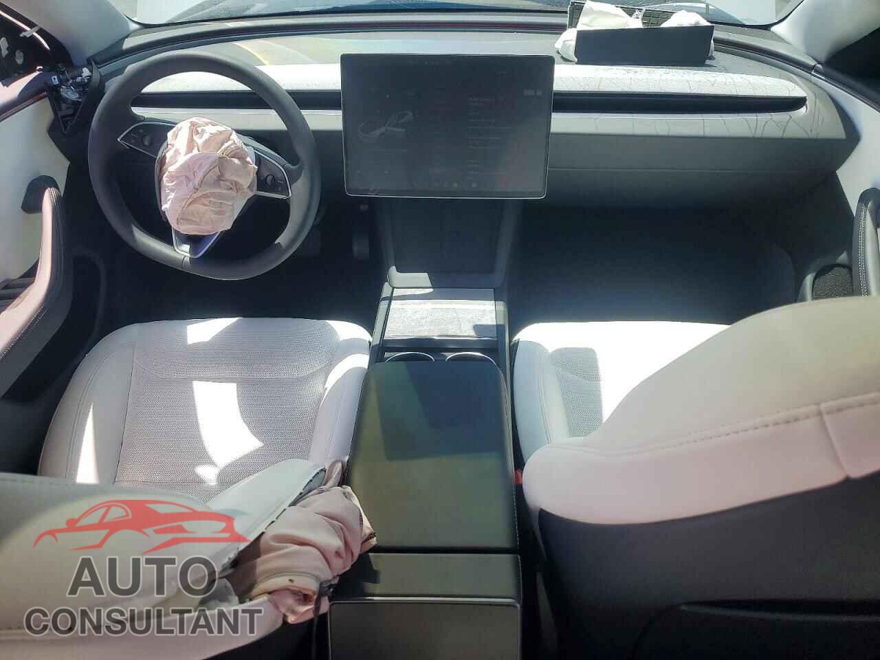 TESLA MODEL 3 2026 - 5YJ3E1EA4TF176285