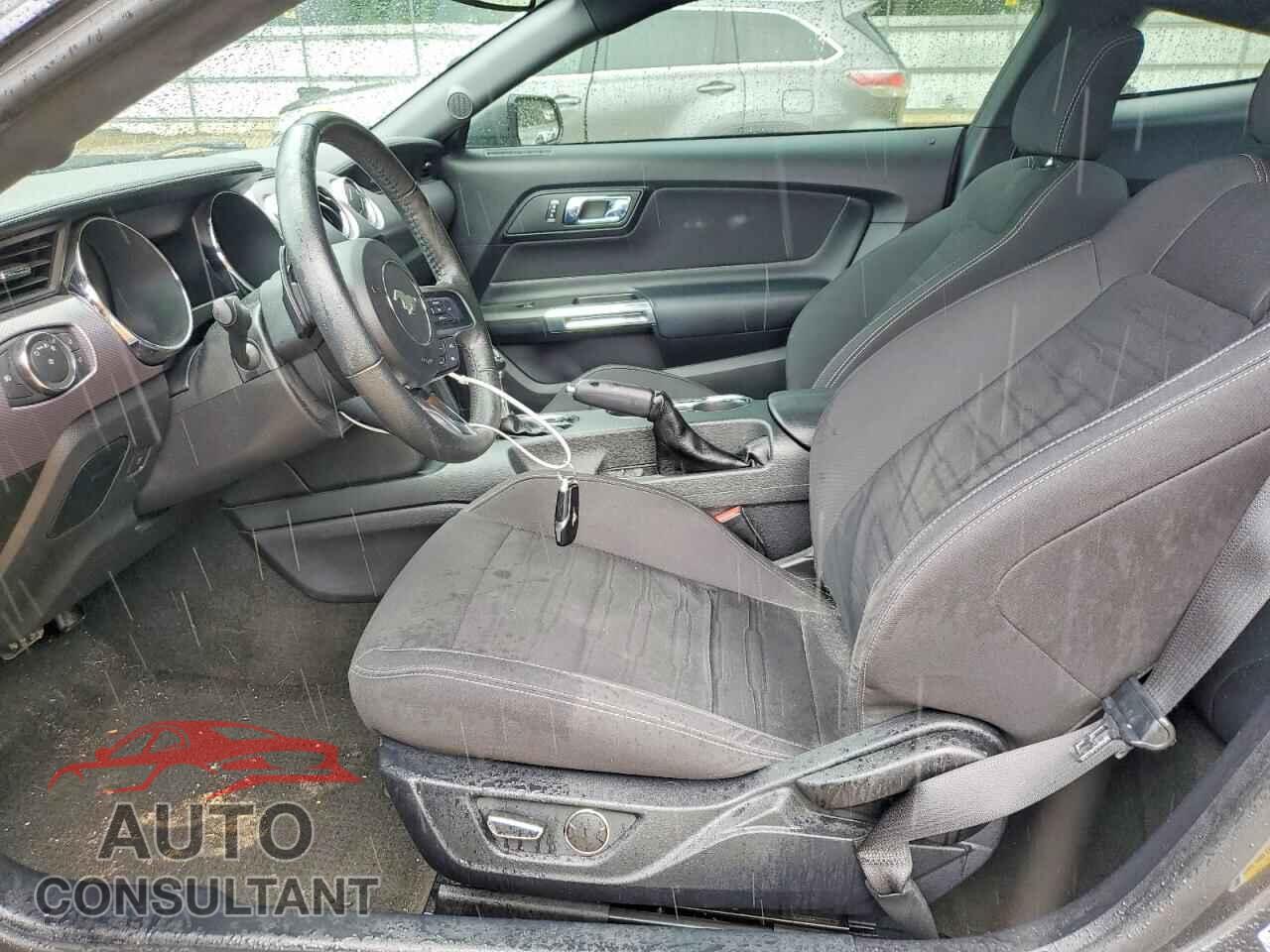 FORD MUSTANG 2016 - 1FA6P8TH1G5260108