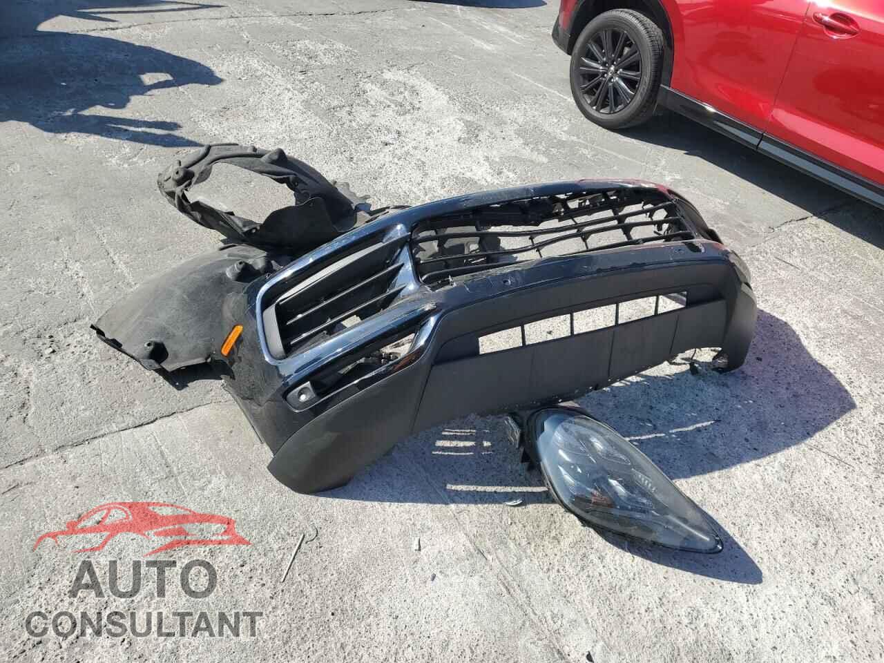 PORSCHE CAYENNE 2019 - WP1AA2AY5KDA01706