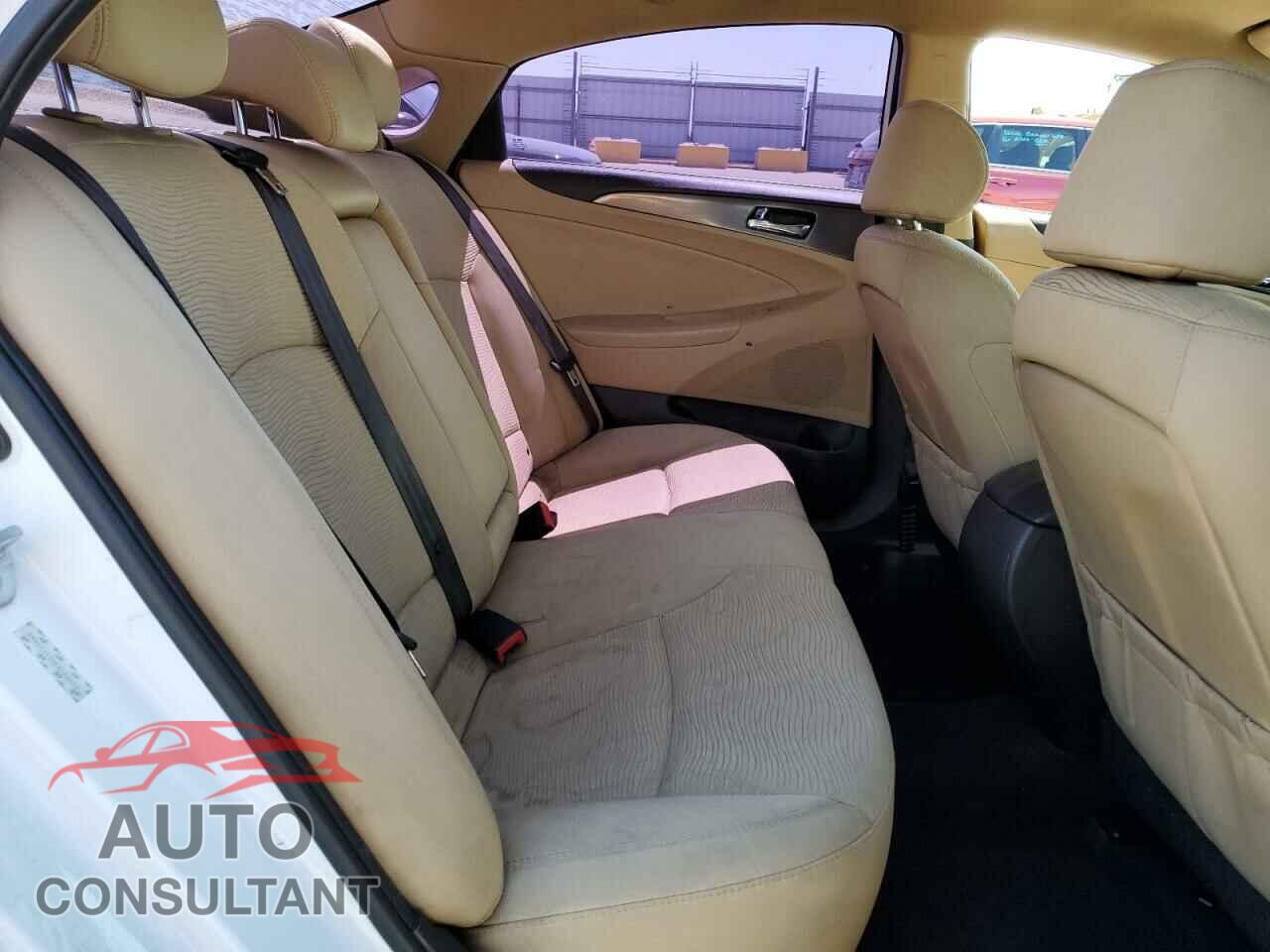 HYUNDAI SONATA 2014 - KMHEC4A45EA114529