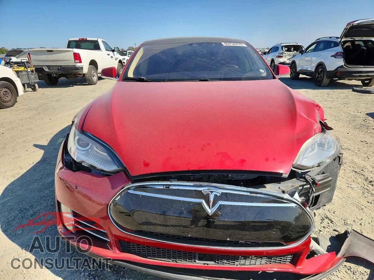 TESLA MODEL S 2014 - 5YJSA1H16EFP55199