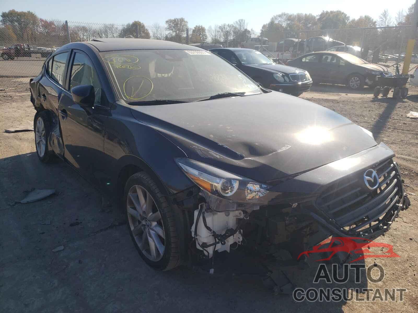 MAZDA 3 2017 - 3MZBN1L33HM124646