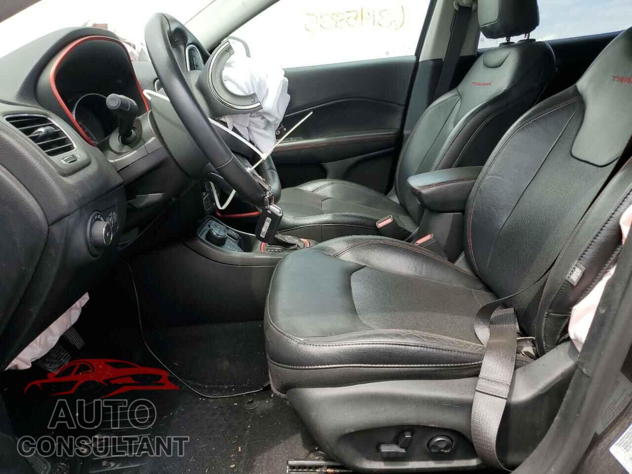 JEEP COMPASS 2017 - 3C4NJDDB5HT657784