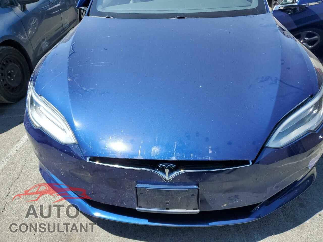 TESLA MODEL S 2019 - 5YJSA1E27KF308762