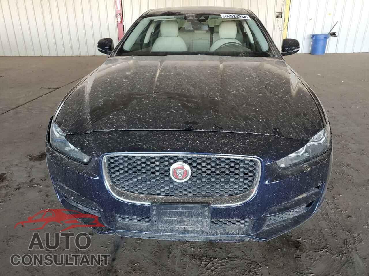 JAGUAR XE 2017 - SAJAR4BG5HA974477