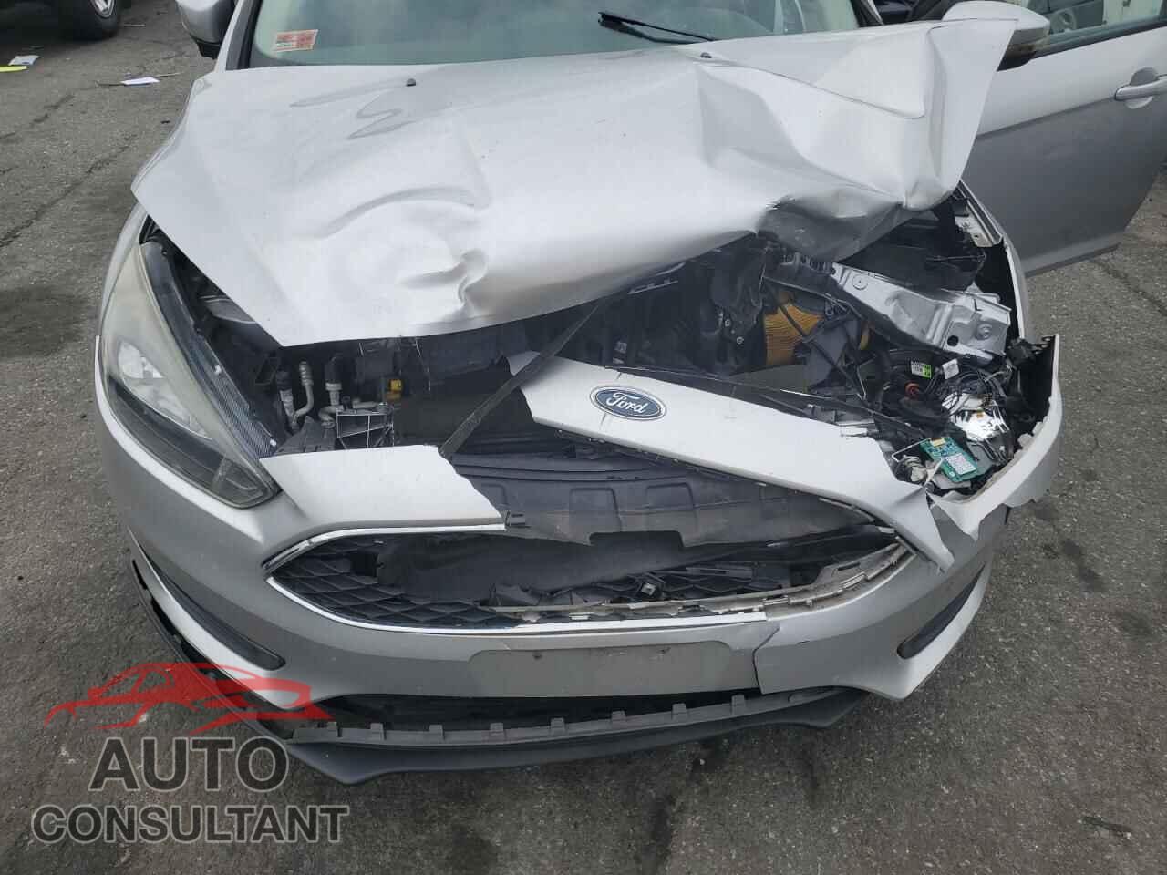 FORD FOCUS 2016 - 1FADP3K23GL333076