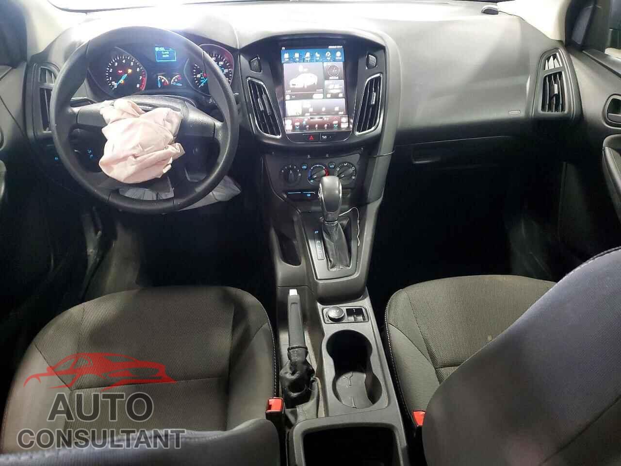 FORD FOCUS 2014 - 1FADP3E21EL119454