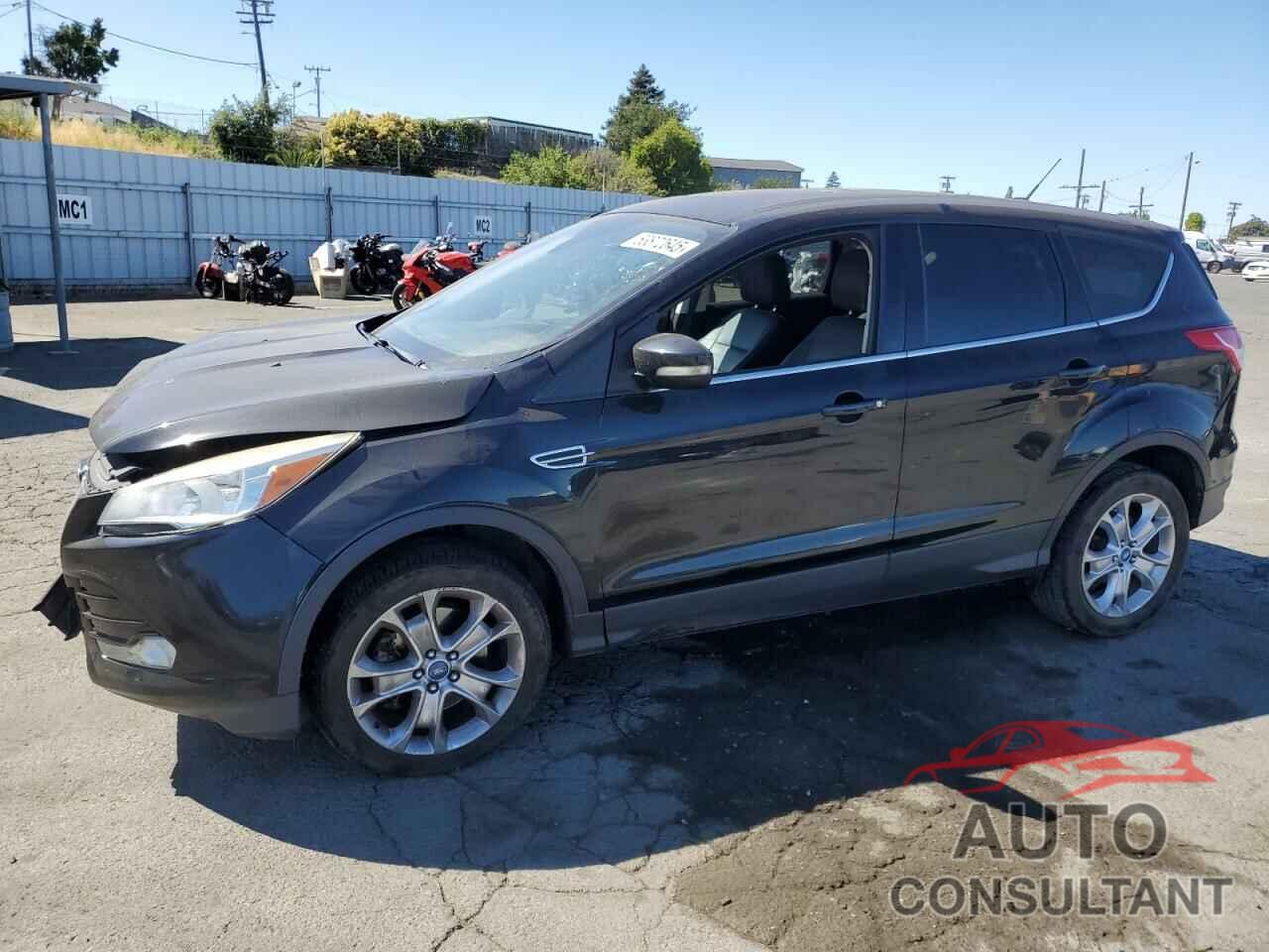 FORD ESCAPE 2013 - 1FMCU9H94DUC94456