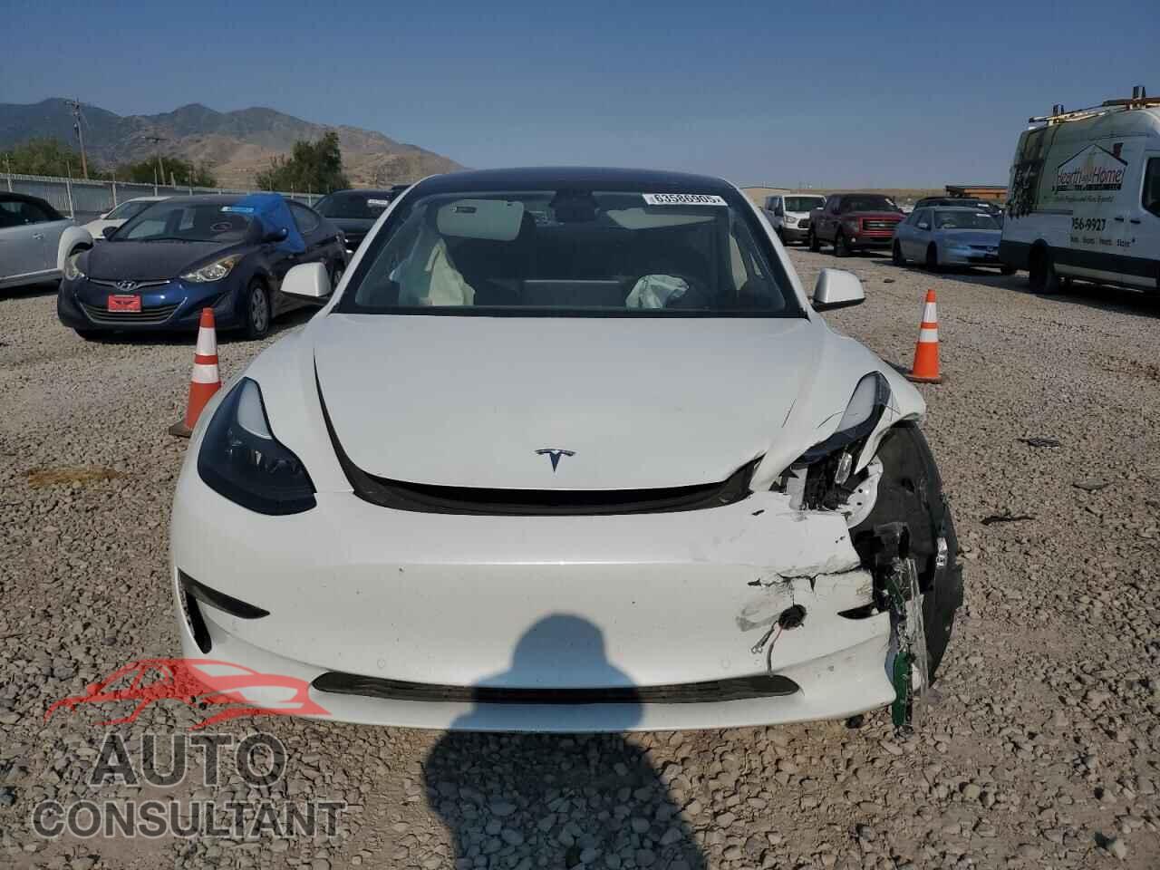 TESLA MODEL 3 2022 - 5YJ3E1EA9NF154303