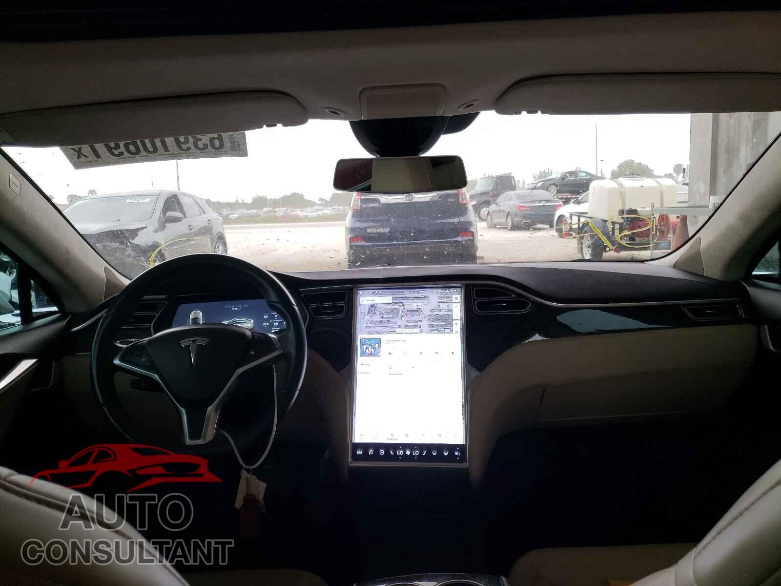 TESLA MODEL S 2016 - 5YJSA1E22GF142593