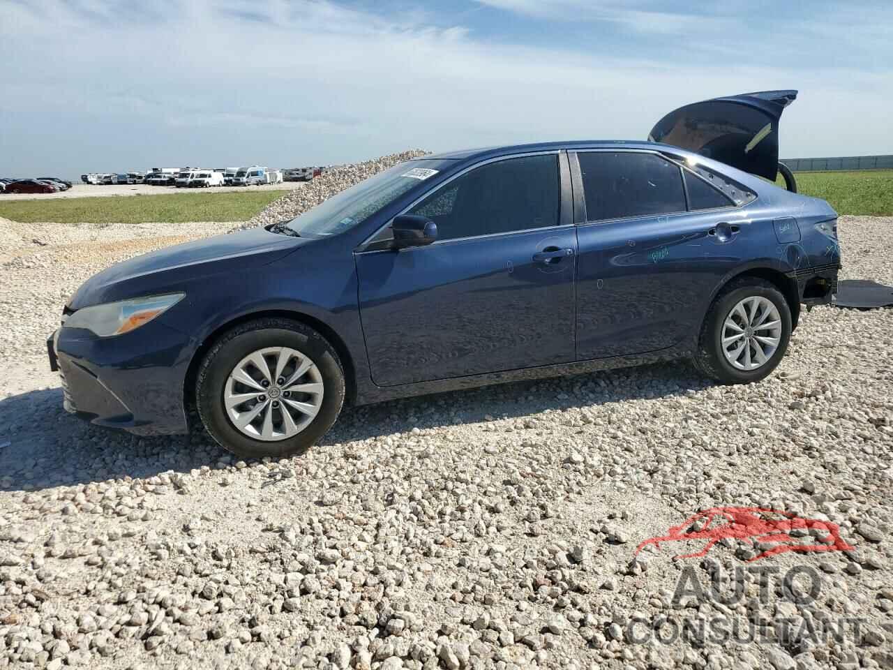 TOYOTA CAMRY 2016 - 4T4BF1FK2GR541769