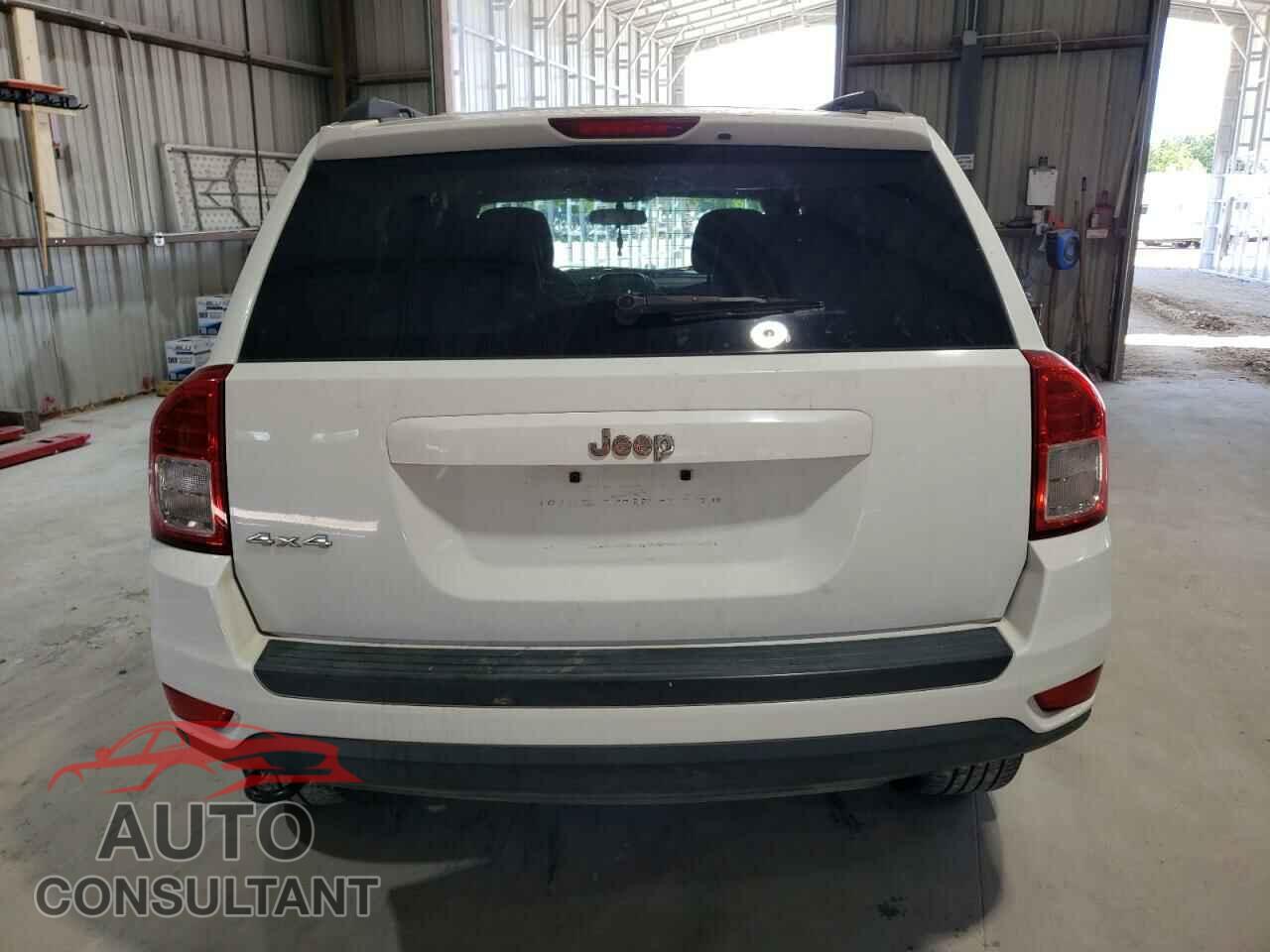 JEEP COMPASS 2011 - 1J4NF1FB9BD159365